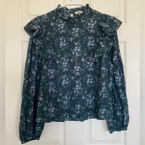 a.n.a Tops - Long sleeve blouse ruffle details